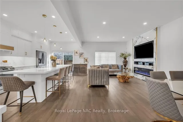 Additional image 6 of 122 Shoreview Pl