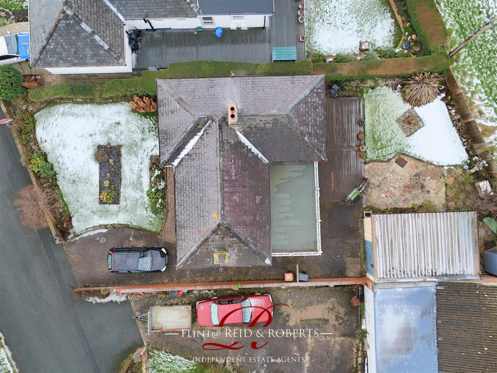 Additional image 20 of Lon Y Plas, Flint