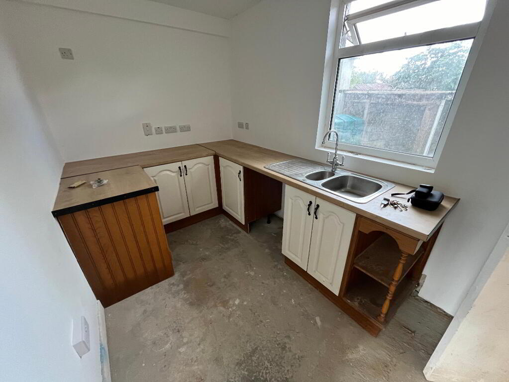 Primary image of 25 Collins Park, Callan, Ireland