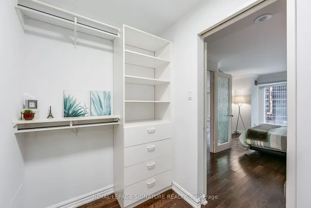 Additional image 29 of 33 University Ave Unit 605