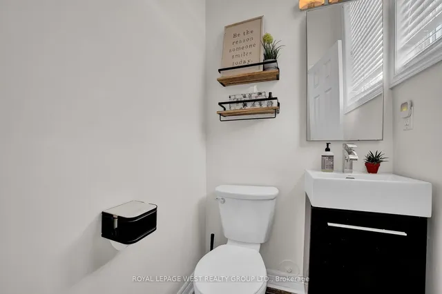 Additional image 33 of 122 Resurrection Rd