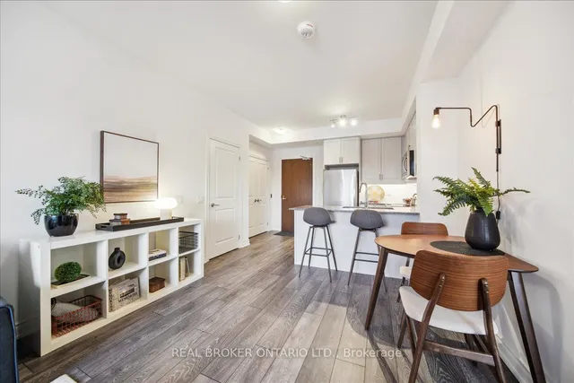 Additional image 8 of 1050 Main St Unit 301