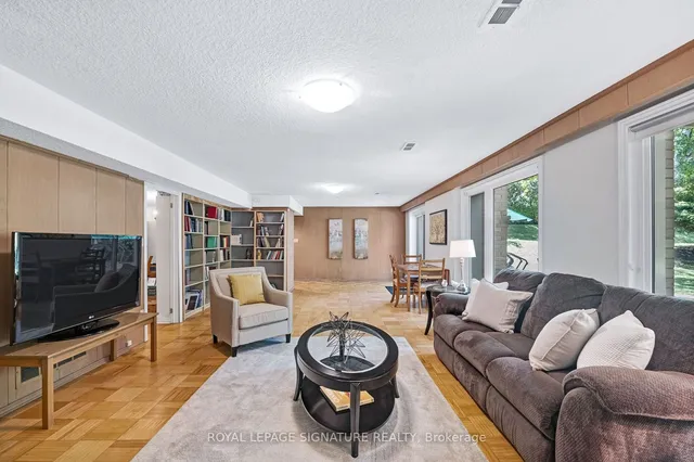 Additional image 28 of 30 Hi Mount Dr