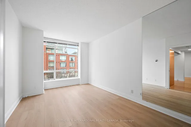 Additional image 26 of 500 Queens Quay W Unit 405W