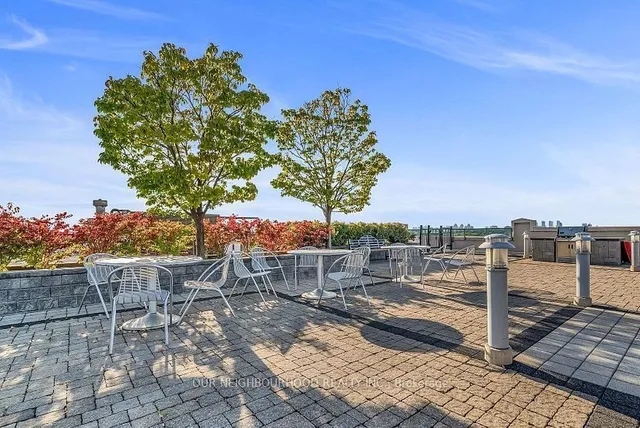 Additional image 38 of 205 The Donway W Unit 320