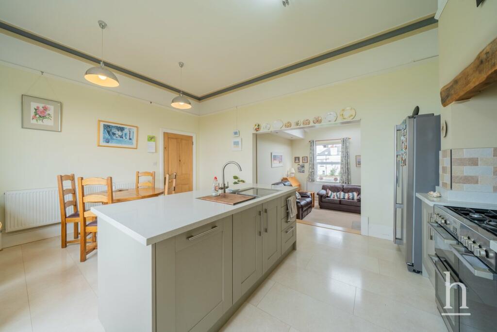 Additional image 44 of Marine Road, Hoylake, CH47