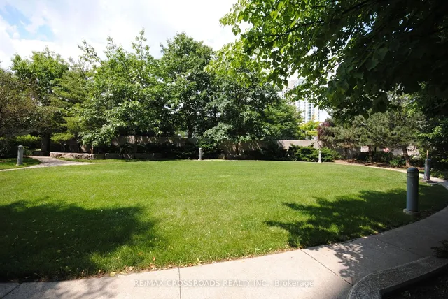 Additional image 32 of 68 Grangeway Ave Unit 503