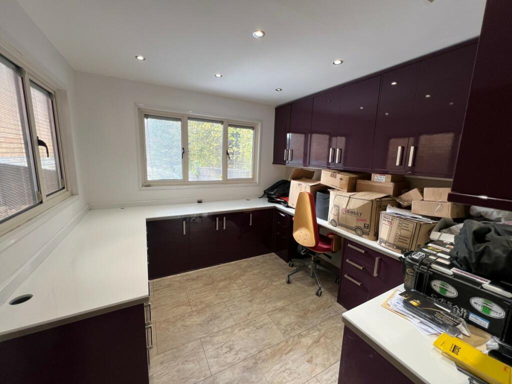 Additional image 21 of Bronheulwen, Porth - Porth