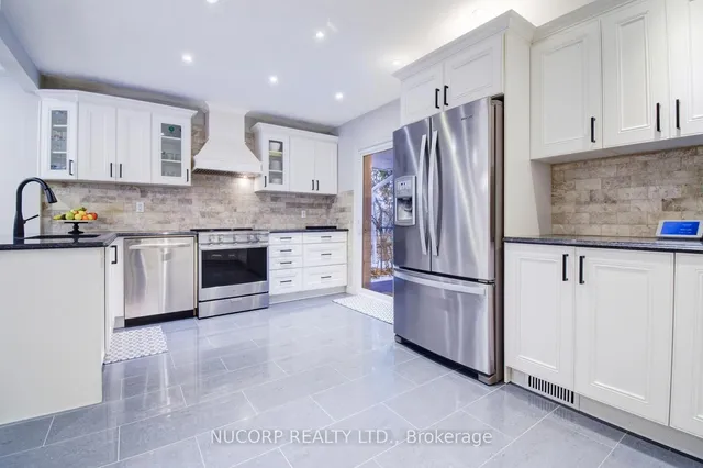 Additional image 12 of 7 Bayshill Dr