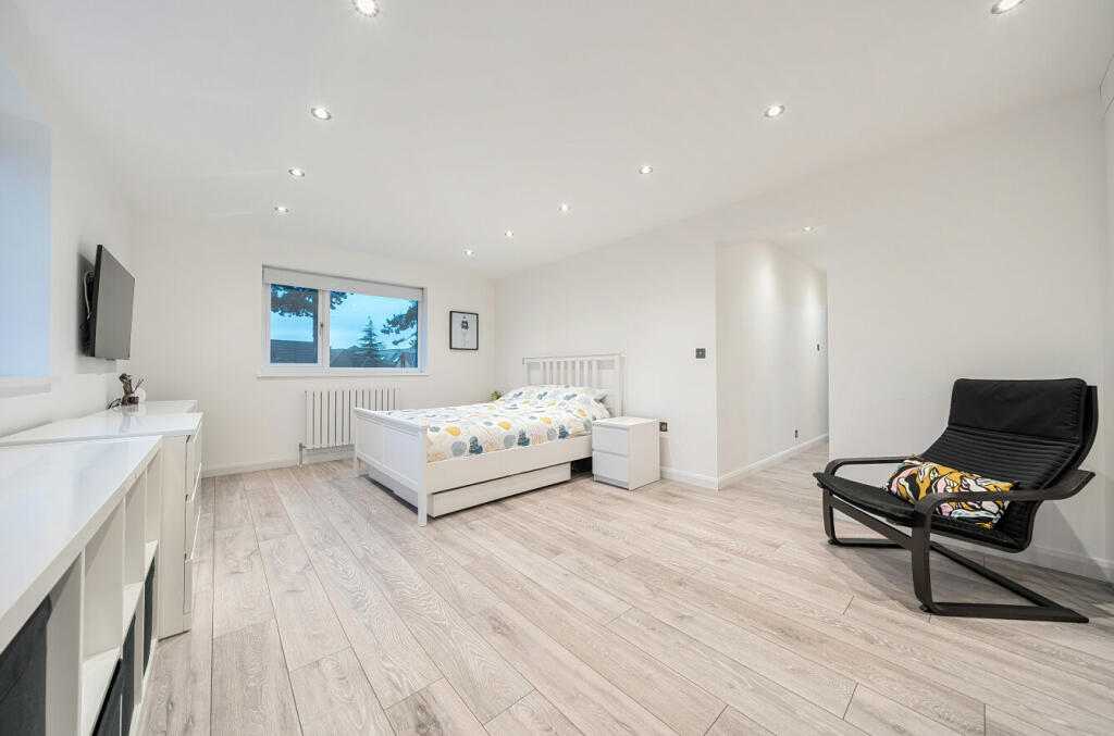 Additional image 7 of Southborough Road, Bromley, BR1