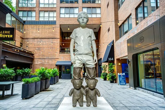 Additional image 28 of 155 Yorkville Ave Unit 1218