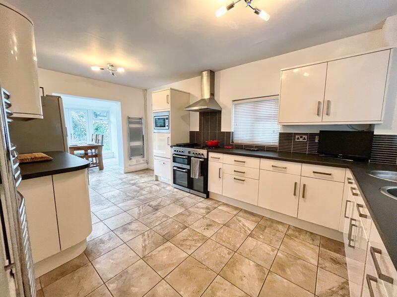 Additional image 6 of The Gate House Porthcawl Road South Cornelly CF33 4RE