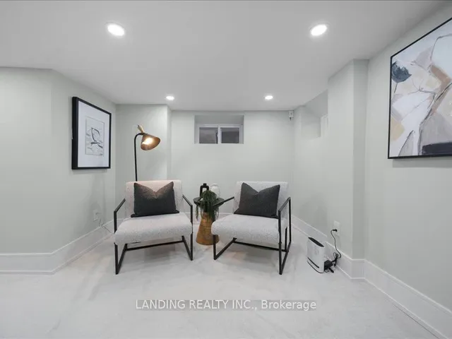 Additional image 28 of 211 Laughton Ave