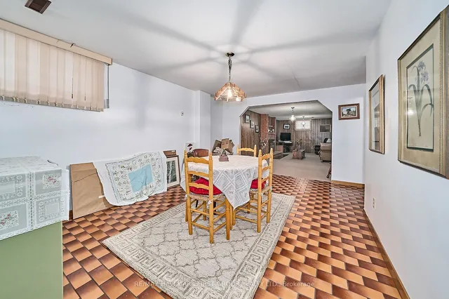 Additional image 26 of 10 Romanway Cres