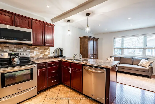 Additional image 14 of 76 Park Row