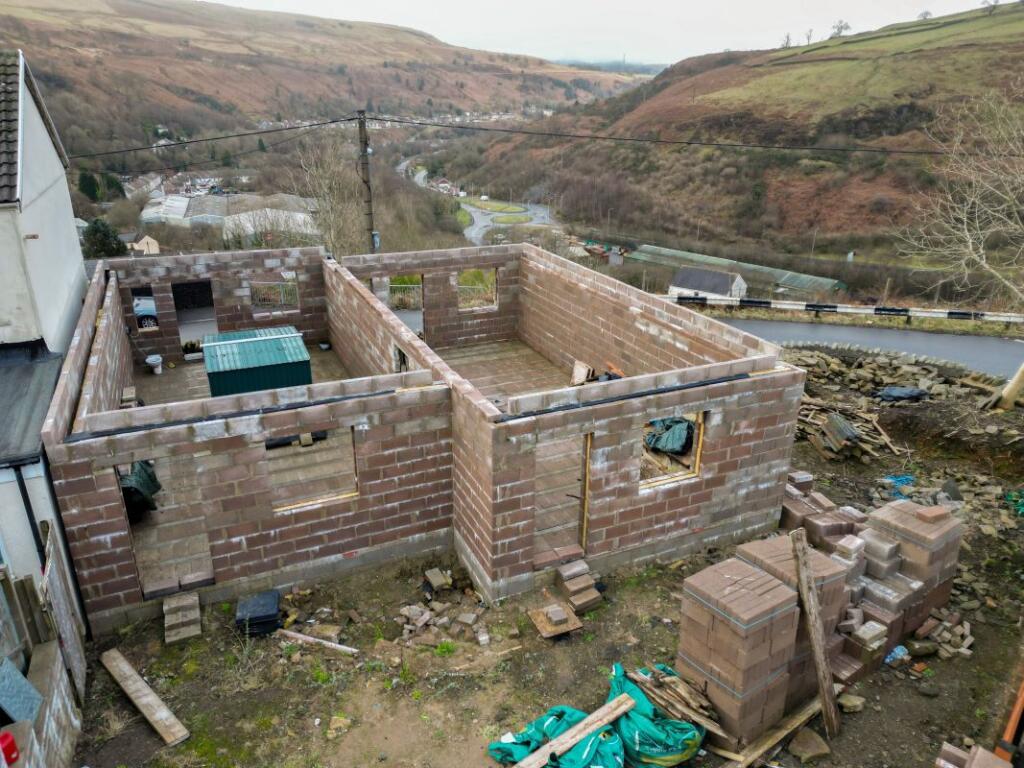 Additional image 12 of 27a & b Bryn Terrace, Wattstown, Porth, Mid Glamorgan, CF39 0PH
