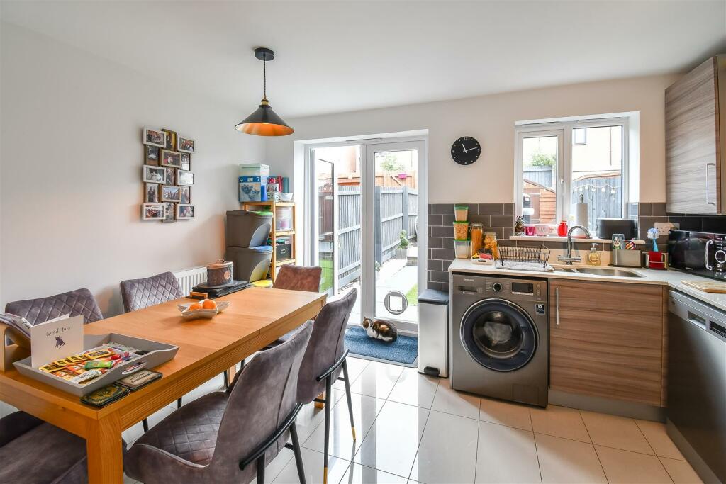 Additional image 15 of Y Rhodfa, Barry