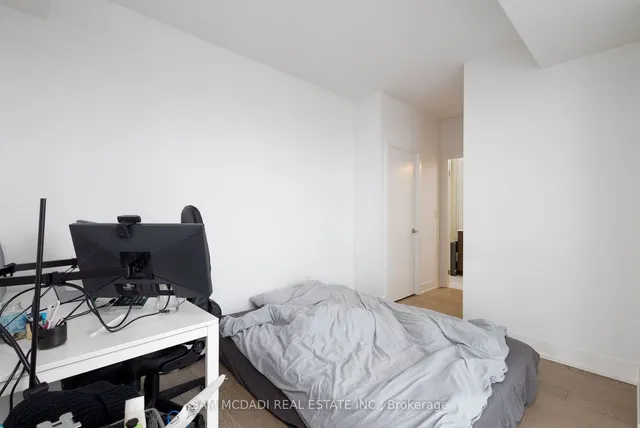 Additional image 14 of 955 Bay St Unit 3903