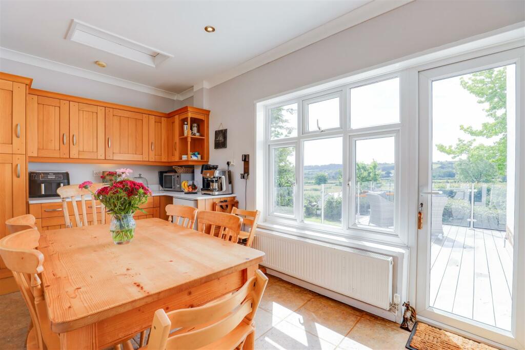 Additional image 7 of Heol St Cattwg, Pendoylan, Nr Cowbridge, Vale of Glamorgan, CF71 7UG