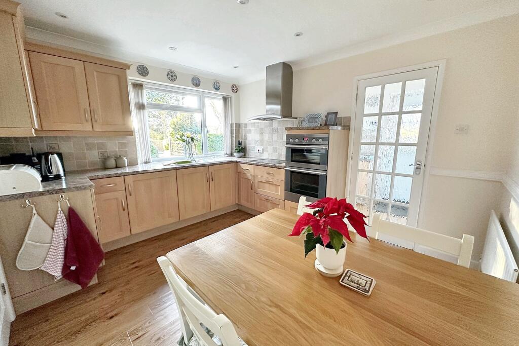 Additional image 7 of Verwood