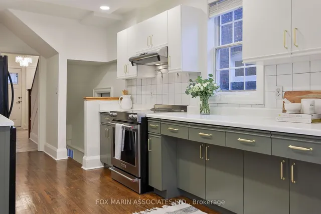 Additional image 16 of 134 Colin Ave