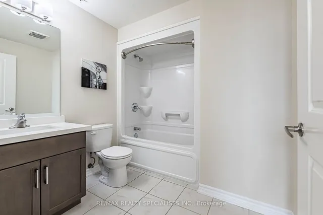 Additional image 26 of 640 Sauve St Unit 221