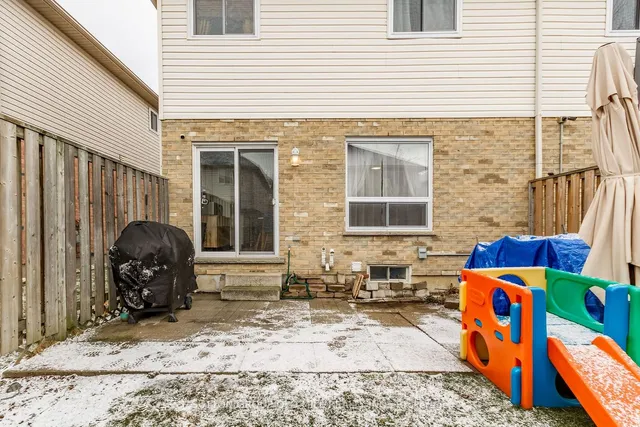 Additional image 27 of 485 Green Rd Unit 43