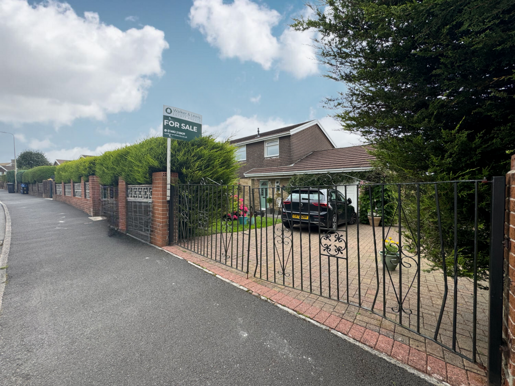 Additional image 31 of Harlech Drive, Merthyr Tydfil, CF48 1JU