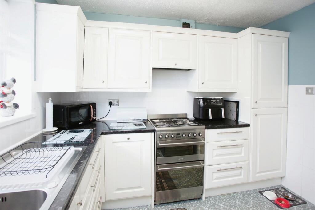 Additional image 4 of Heol Y Maes, Llantwit Fardre, PONTYPRIDD