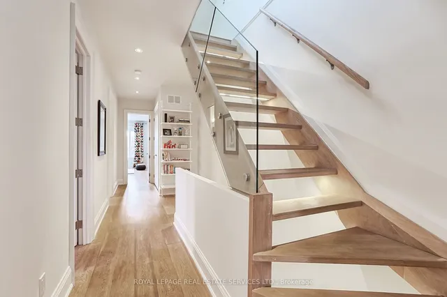 Additional image 18 of 115 Humbercrest Blvd