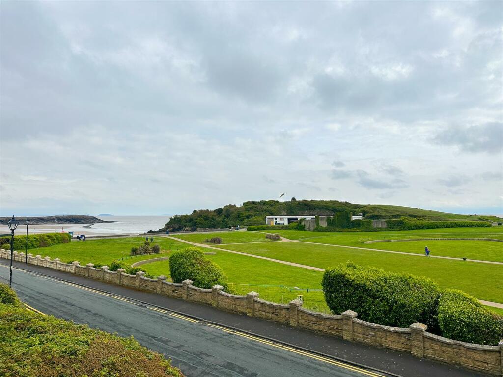 Additional image 3 of Sea Point, Barry