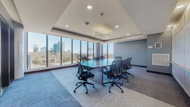 Additional image 15 of 49 East Liberty St Unit 1102