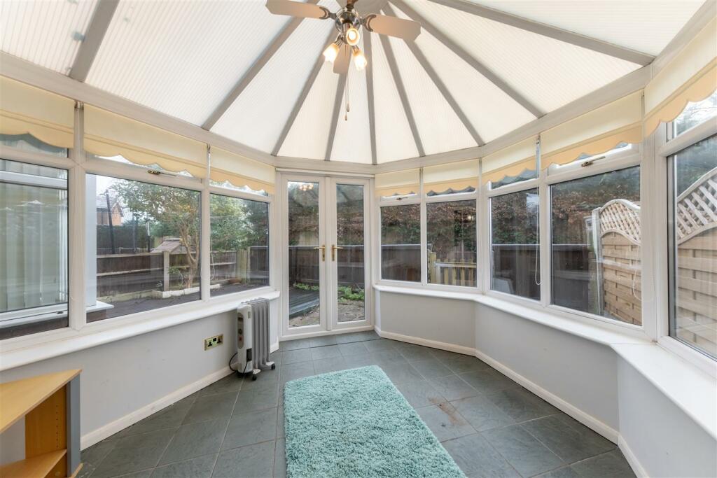 Additional image 14 of Gowy Crescent, Tarvin