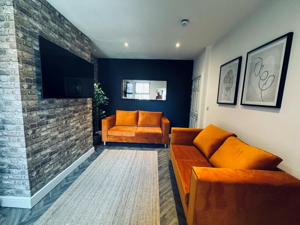 Primary image of House Share - Henshall Street, Chester, Cheshire, CH1