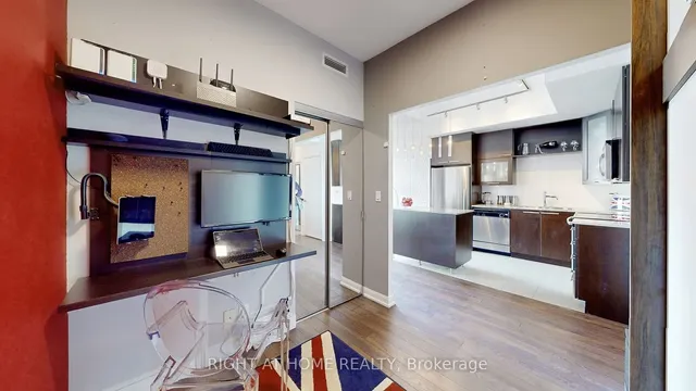 Additional image 20 of 500 Sherbourne St Unit 2604