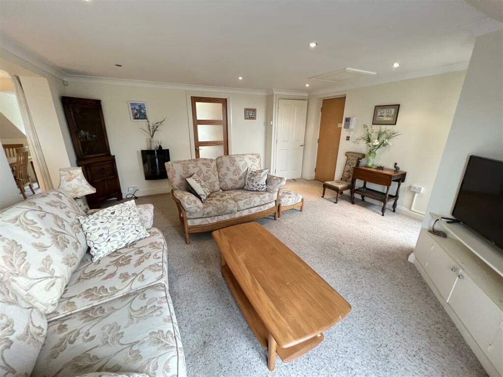 Additional image 10 of Telegraph Road, Heswall, Wirral