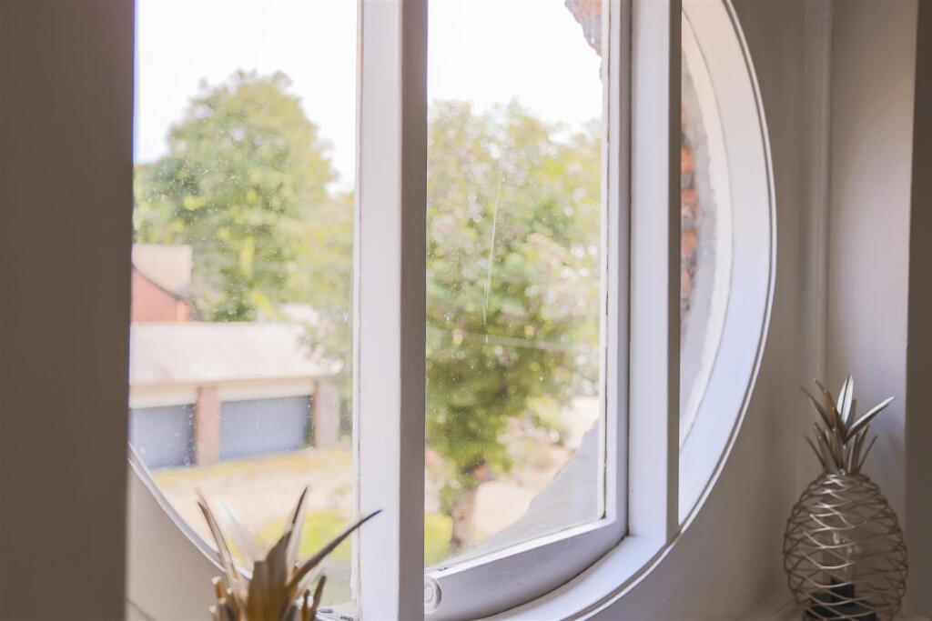 Additional image 21 of The Starkies, Bury