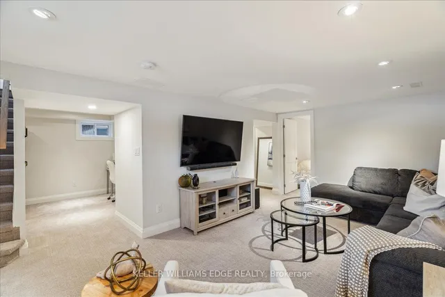 Additional image 24 of 4 Fernwood Cres