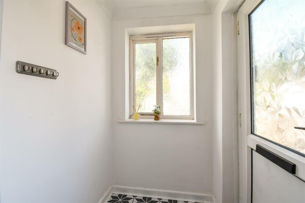 Additional image 21 of Gladstone Road, Barry