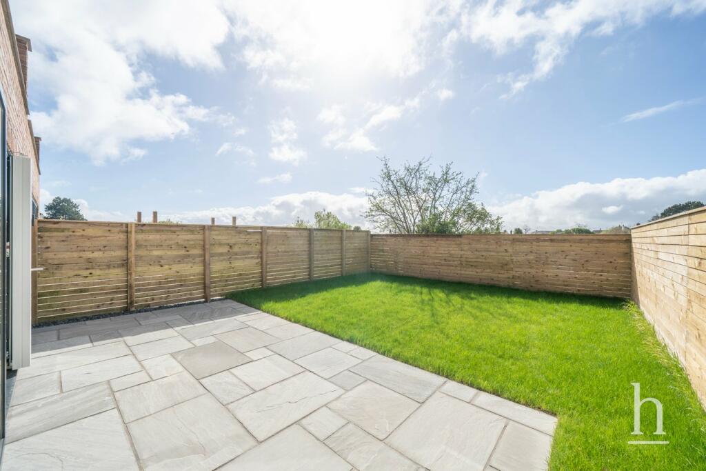 Additional image 29 of Telegraph Road, Heswall, CH60