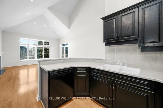 Additional image 11 of 2282 Turnberry Rd Unit 15