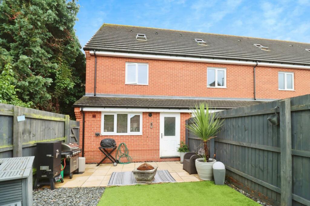 Additional image 22 of Harrison Close, Eastham