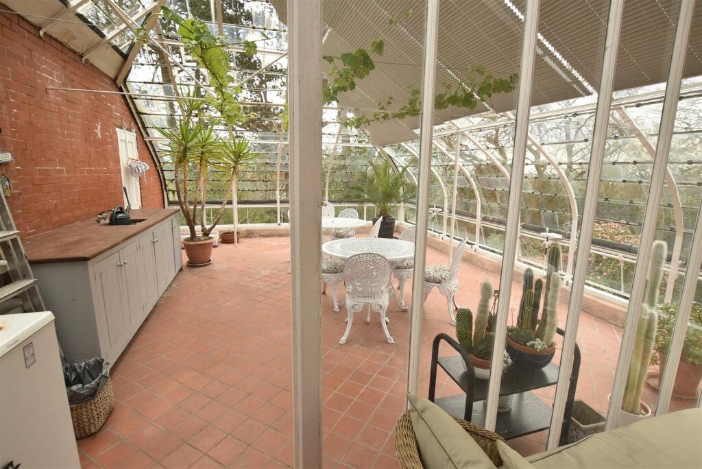 Additional image 23 of Mere Hall, Oxton