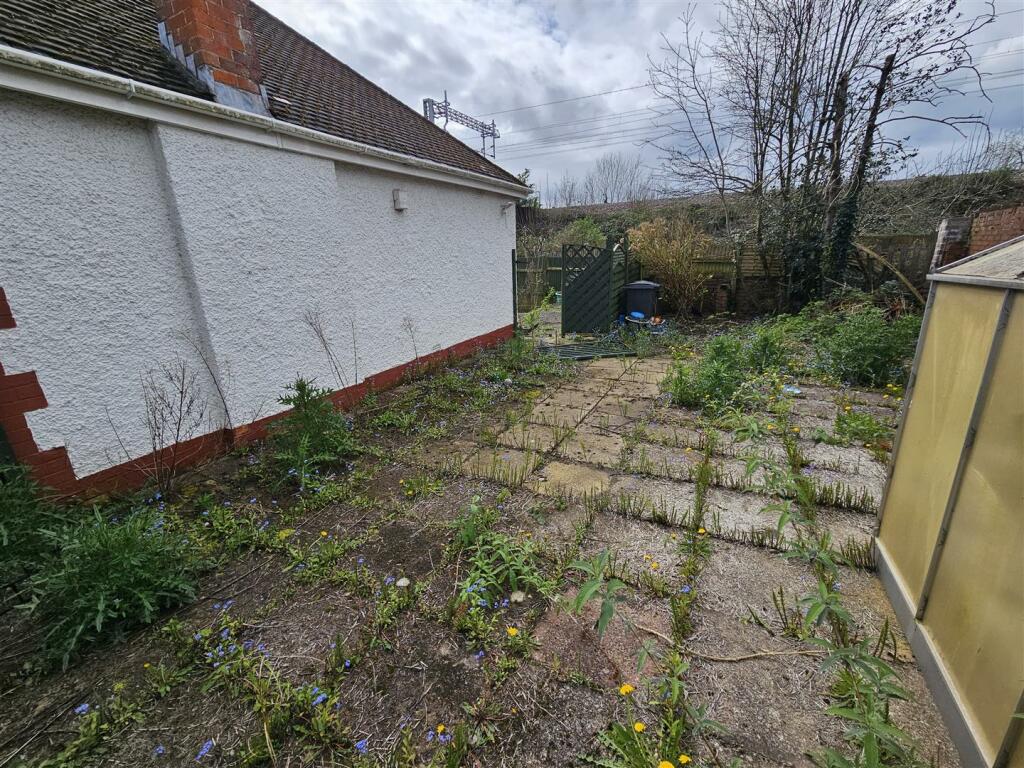 Additional image 11 of Fairfield Close, Victoria Park, Cardiff