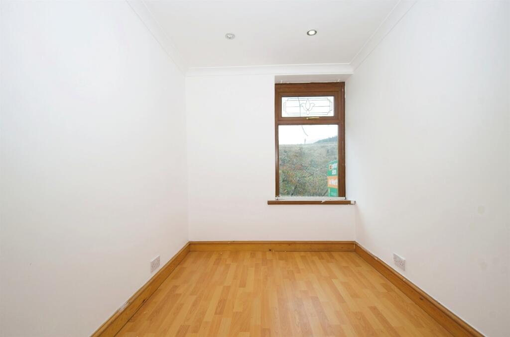 Additional image 6 of The Parade, Ferndale