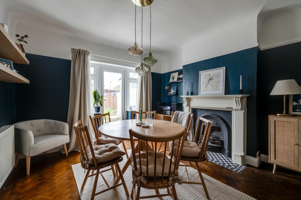 Additional image 9 of Long Lane, Upton, CH2