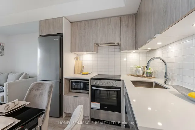 Additional image 10 of 395 Bloor St Unit 2110