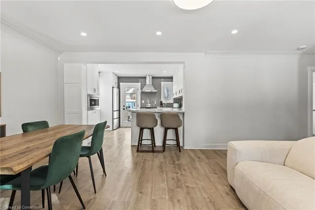 Additional image 8 of 1025 Plains View Ave