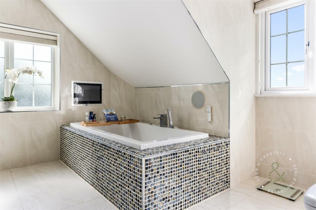 Additional image 32 of Pencoed Avenue, Pontypridd