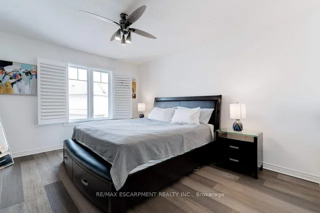 Additional image 21 of 98 SHOREVIEW Pl Unit 12